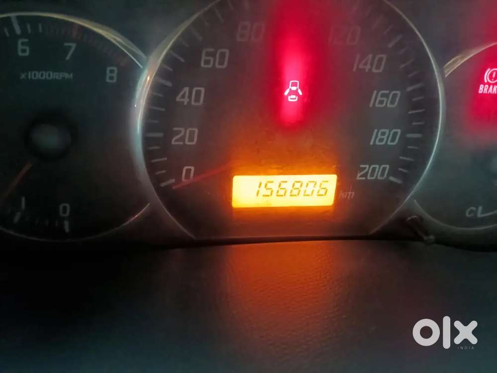 Mint Condition Swift Zxi White Colour 2008 2nd Owner For Sale