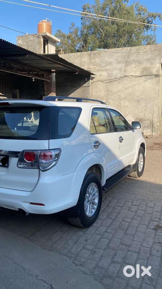 Toyota Fortuner 2012 Diesel Well Maintained