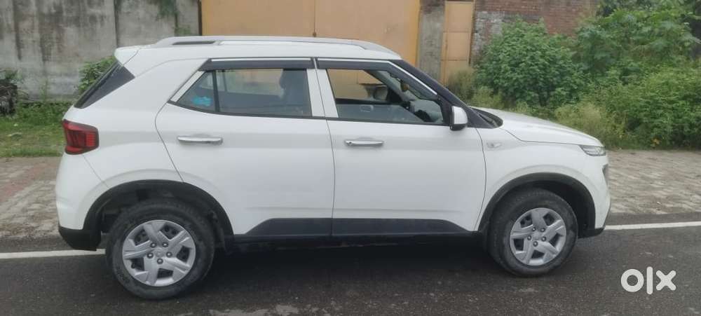 Hyundai Venue, 2019, Petrol
