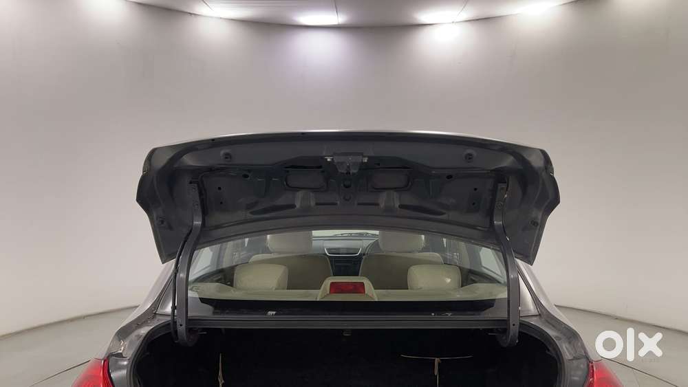 Maruti Suzuki Swift Dzire 1.3 Vxi, 2012, Petrol
