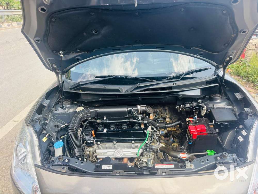 Maruti Suzuki Swift 1.2 Vxi (o), 2023, Petrol