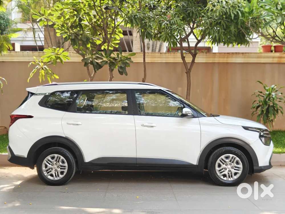 Kia Carens 2023
