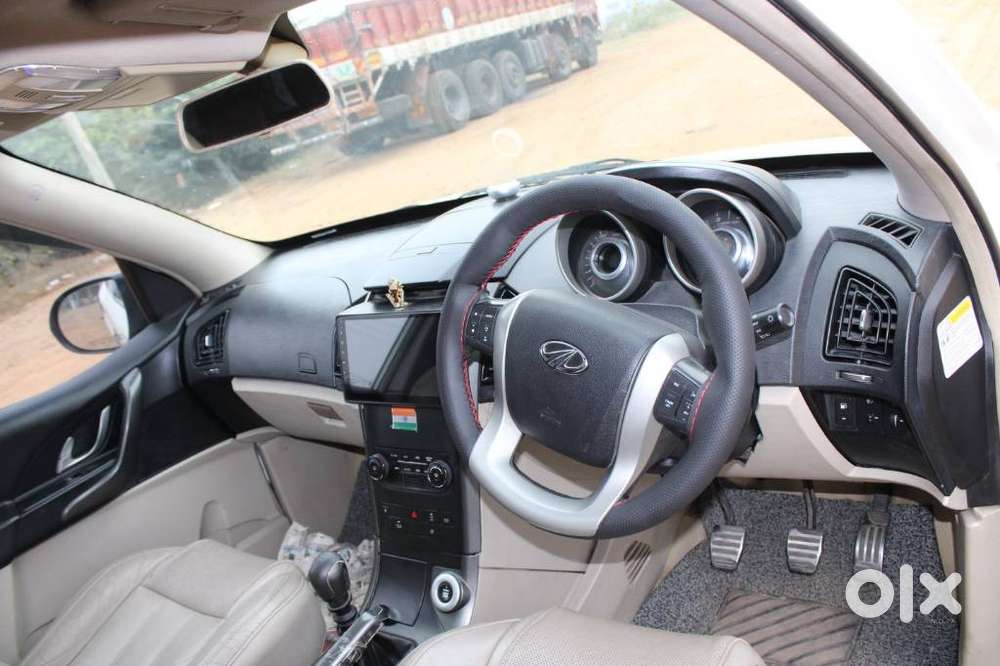 Mahindra Xuv500 2.2 W10 Sportz Edition Mt, 2017, Diesel