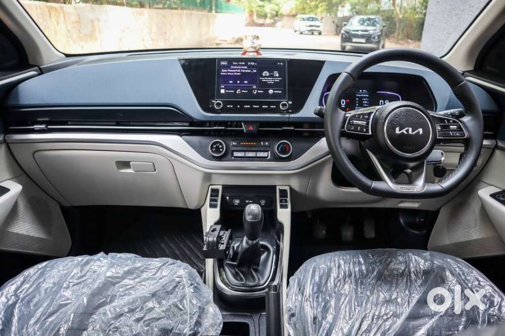 Kia Carens G1.5 6mt Gravity, 2025, Petrol