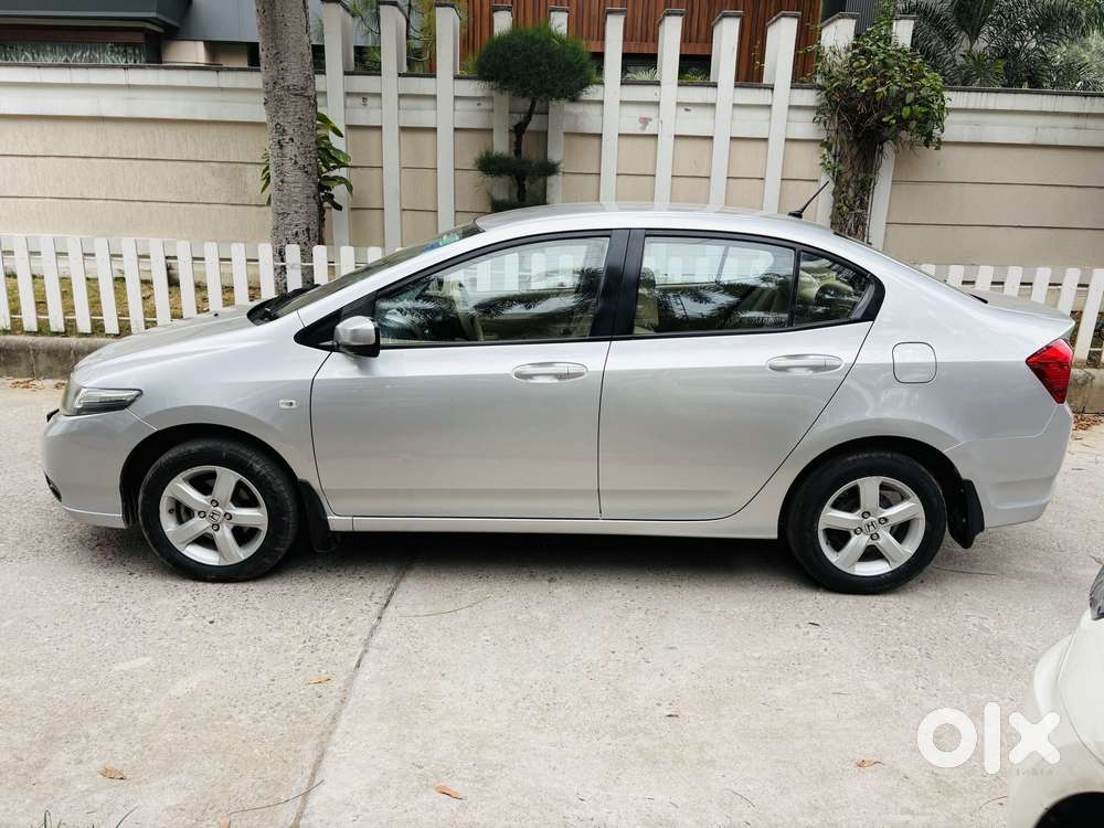 Honda City V At Exclusive, 2013, Petrol