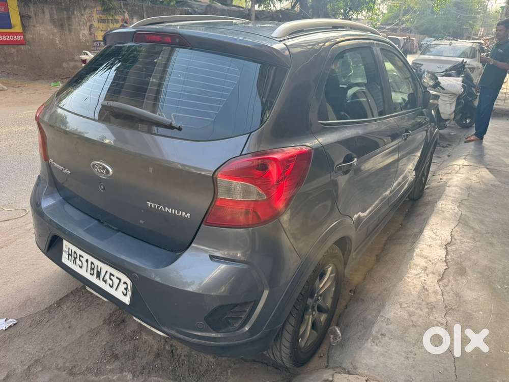 Ford Freestyle Petrol 2019