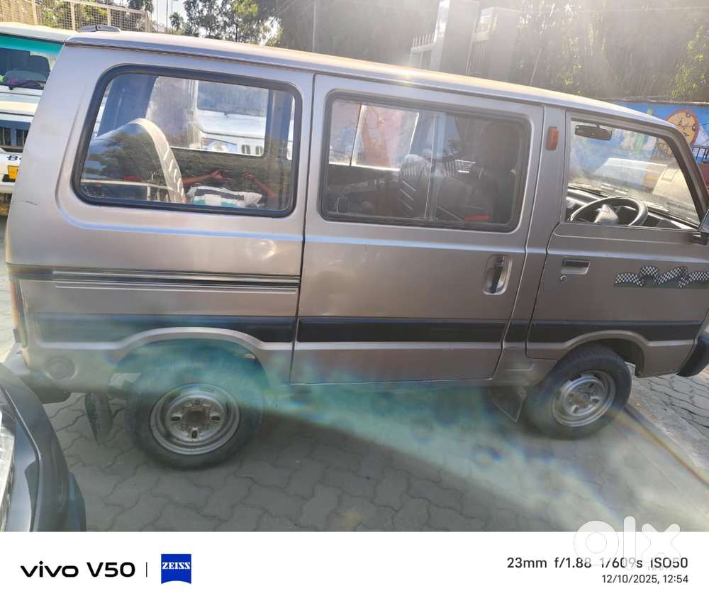 Maruti Suzuki Omni 8 Seater Bsii, 2004, Petrol