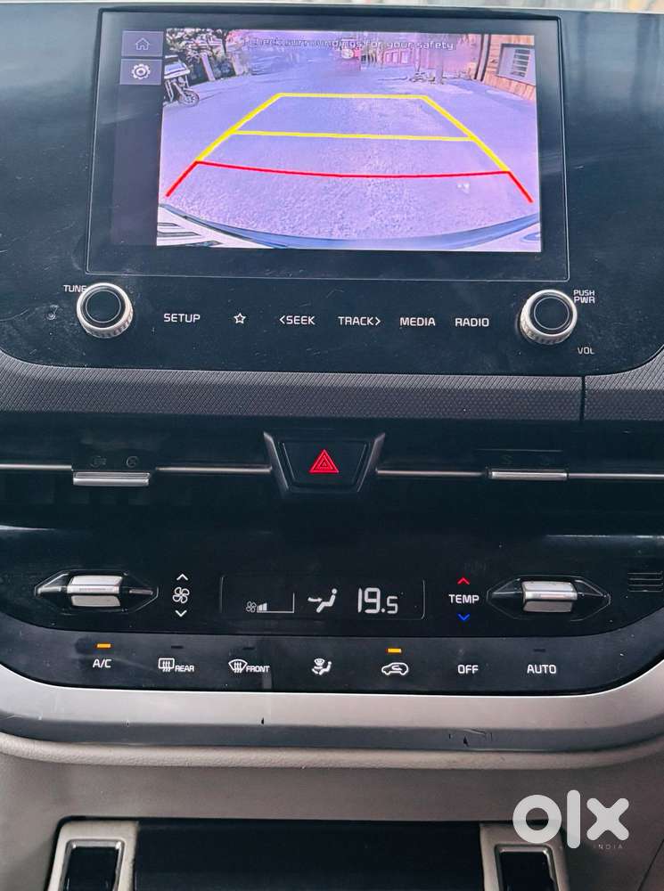 Kia Carens 1.4 Prestige Plus Turbo 7 Str, 2022, Diesel