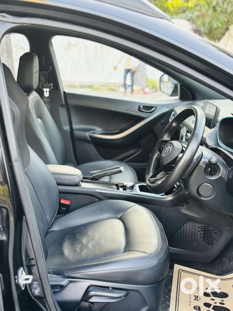 Tata Nexon Ev Xz Plus Dark Edition, 2022, Electric