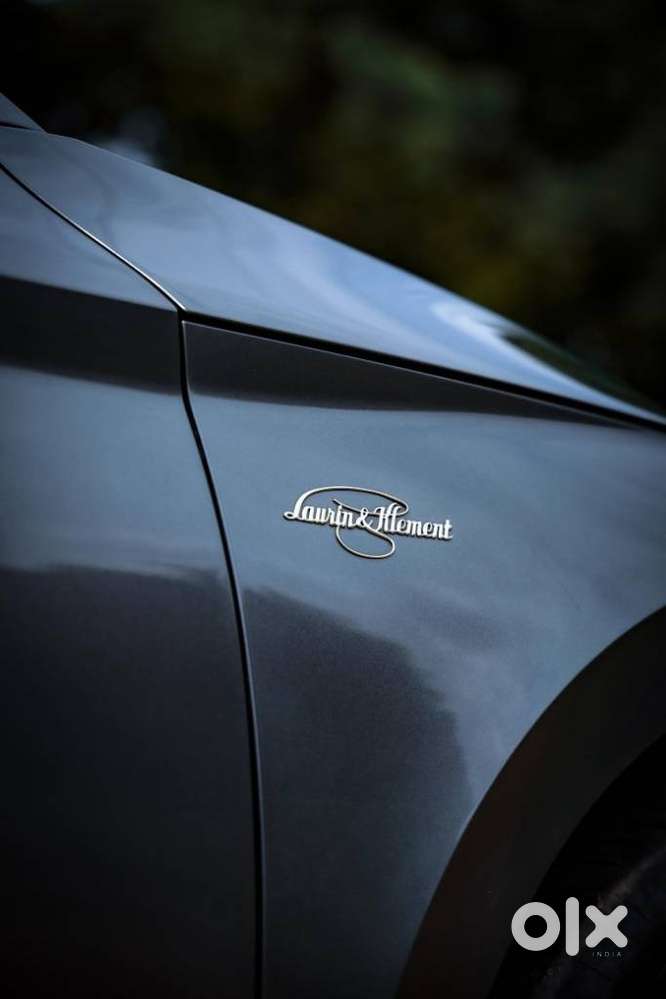 Skoda Superb 2.0 Tsi At L&k, 2023, Petrol