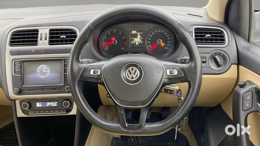 Volkswagen Ameo 1.2 Mpi Highline 16 Alloy, 2017, Petrol