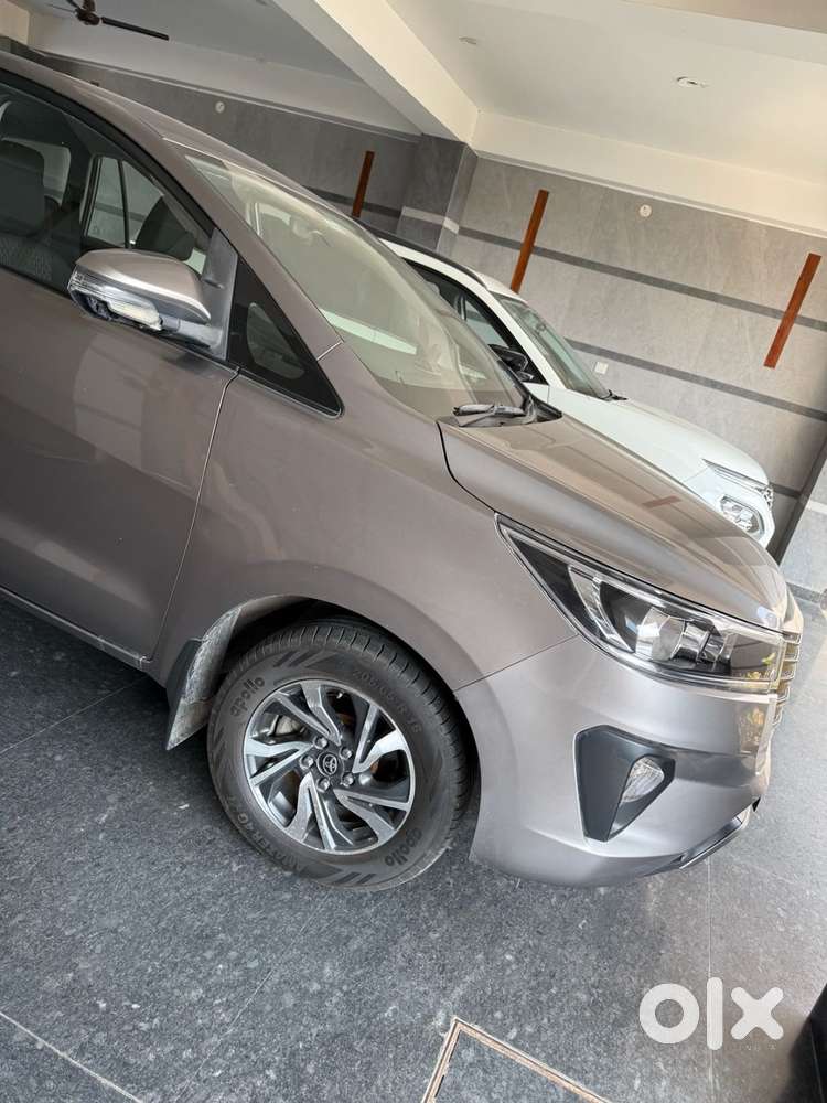 Innova Crysta Diesel Automatic For Sale..9456….aa887@..870
