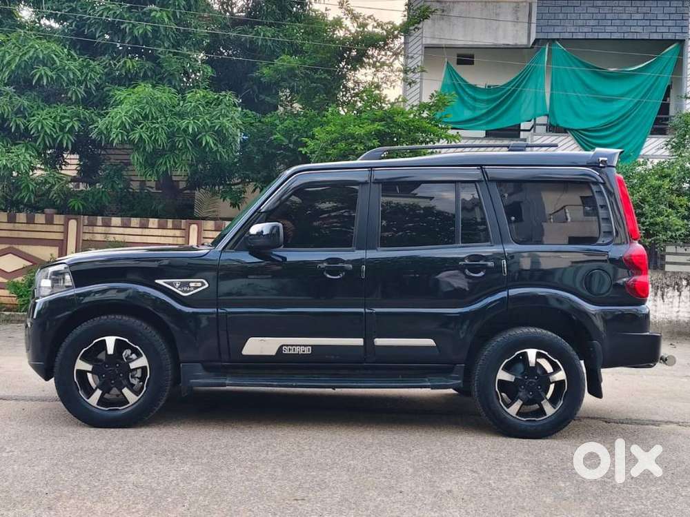 Mahindra Scorpio S11 Mt 7s, 2023, Diesel
