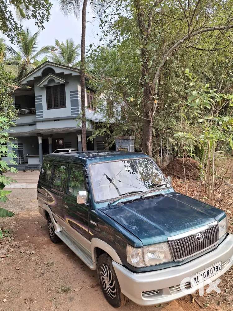 Toyota Qualis 2002 Diesel 17400km A/c, Power Staering, Power Window