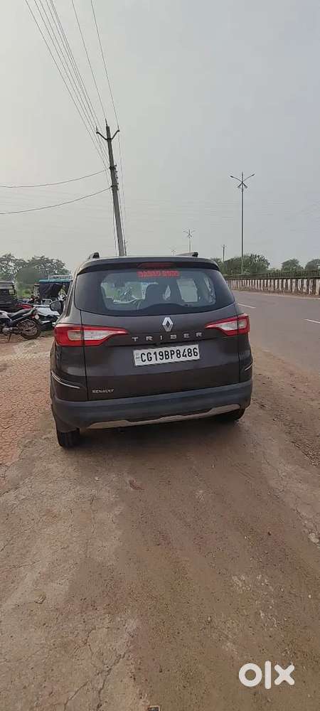 Renault Triber 1.0 Rxt 2022 Model