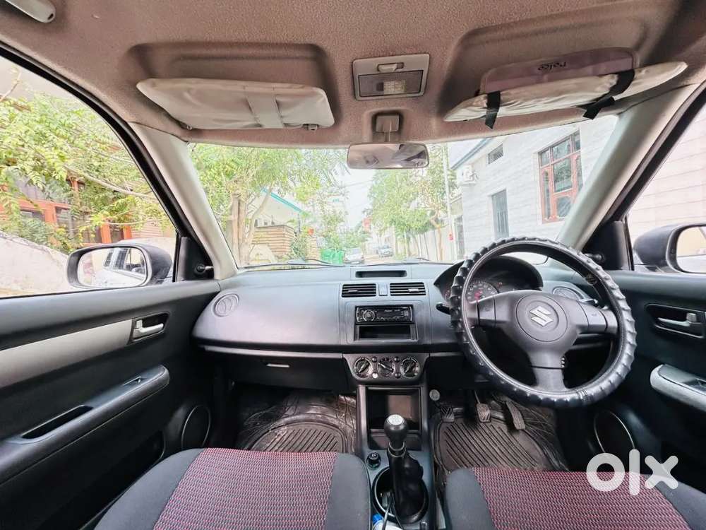 Maruti Suzuki Swift 2009 Petrol 81000 Km Driven