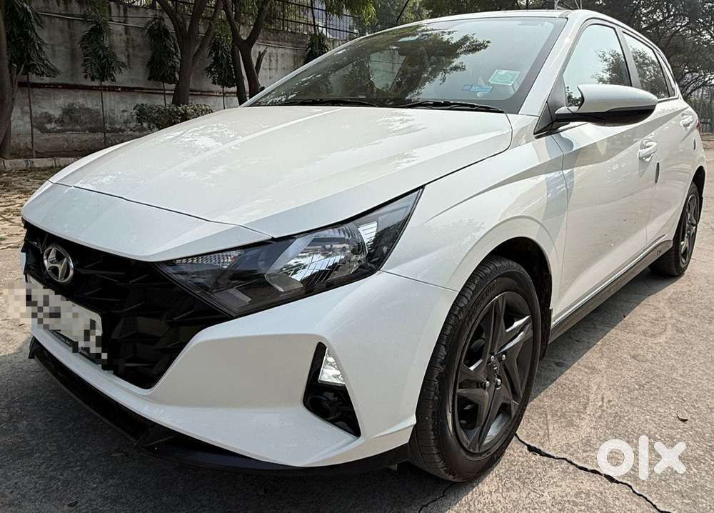 Hyundai I20 Sportz 1.2 Ivt, 2022, Petrol