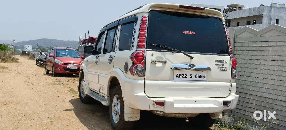 Mahindra Scorpio 2010 Diesel 165000 Km Driven