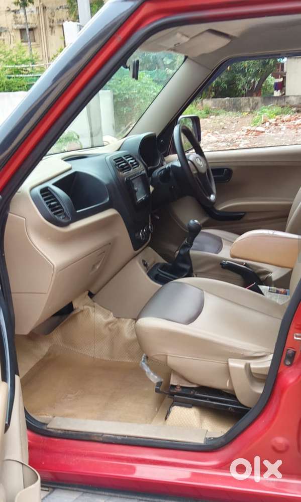 Mahindra Tuv 300 T6, 2017, Diesel