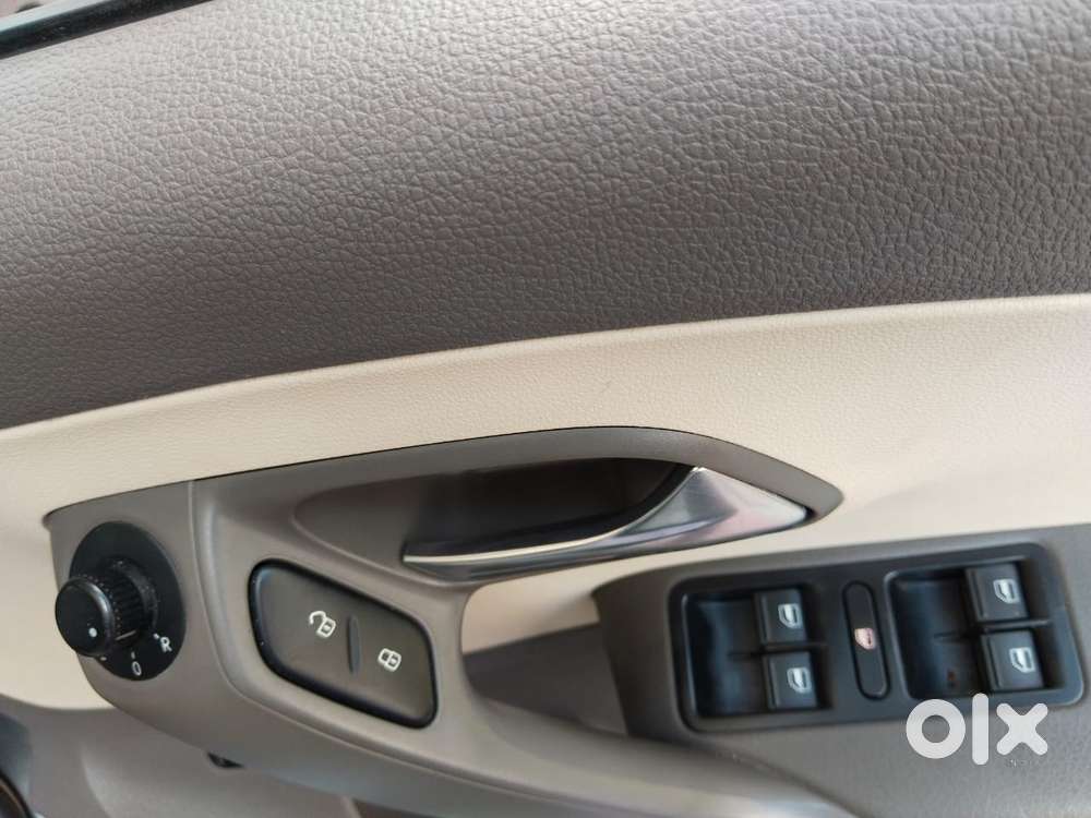 Volkswagen Vento 2010-2013 Petrol Trendline At, 2013, Petrol