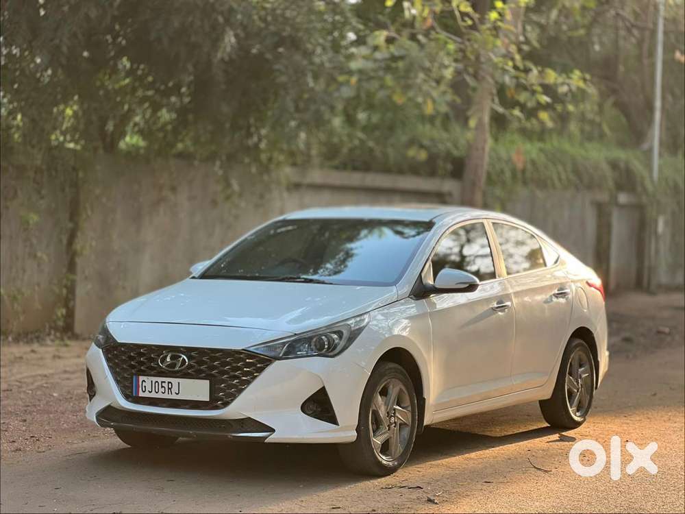 Hyundai Verna 1.5 Sx Petrol Mt, 2020, Petrol