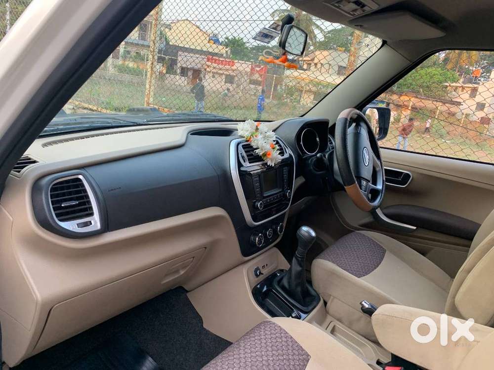 Mahindra Tuv 300 2015 Diesel - T8 Model Very Good Condition