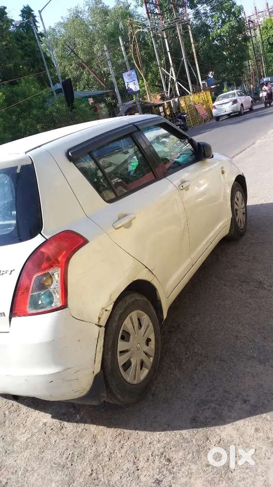 Maruti Suzuki Swift 2009 Diesel Good Condition R R Karwa Liya Hai