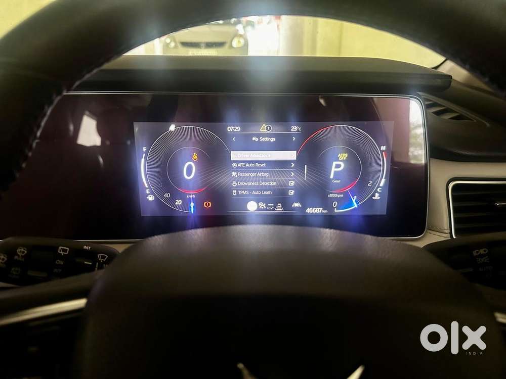 Mahindra Xuv700 2022 Petrol Automatic