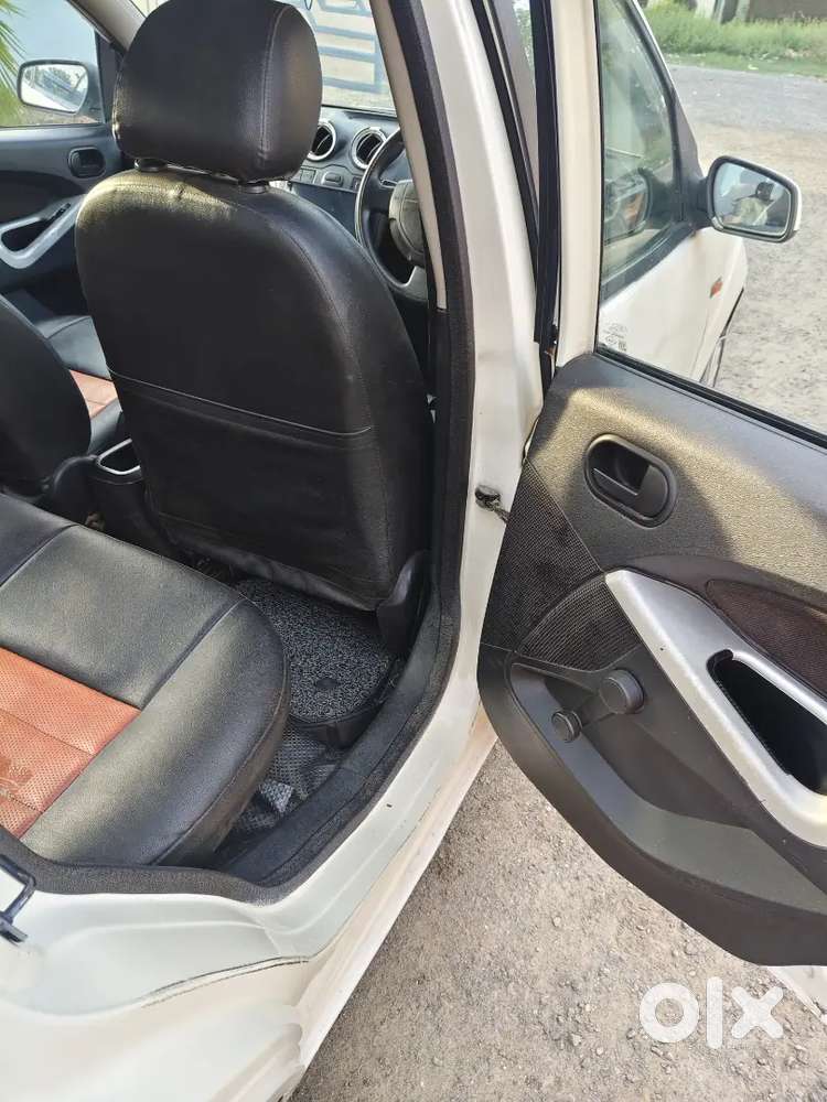 2030 Life Ford Figo 2010 Diesel Good Condition