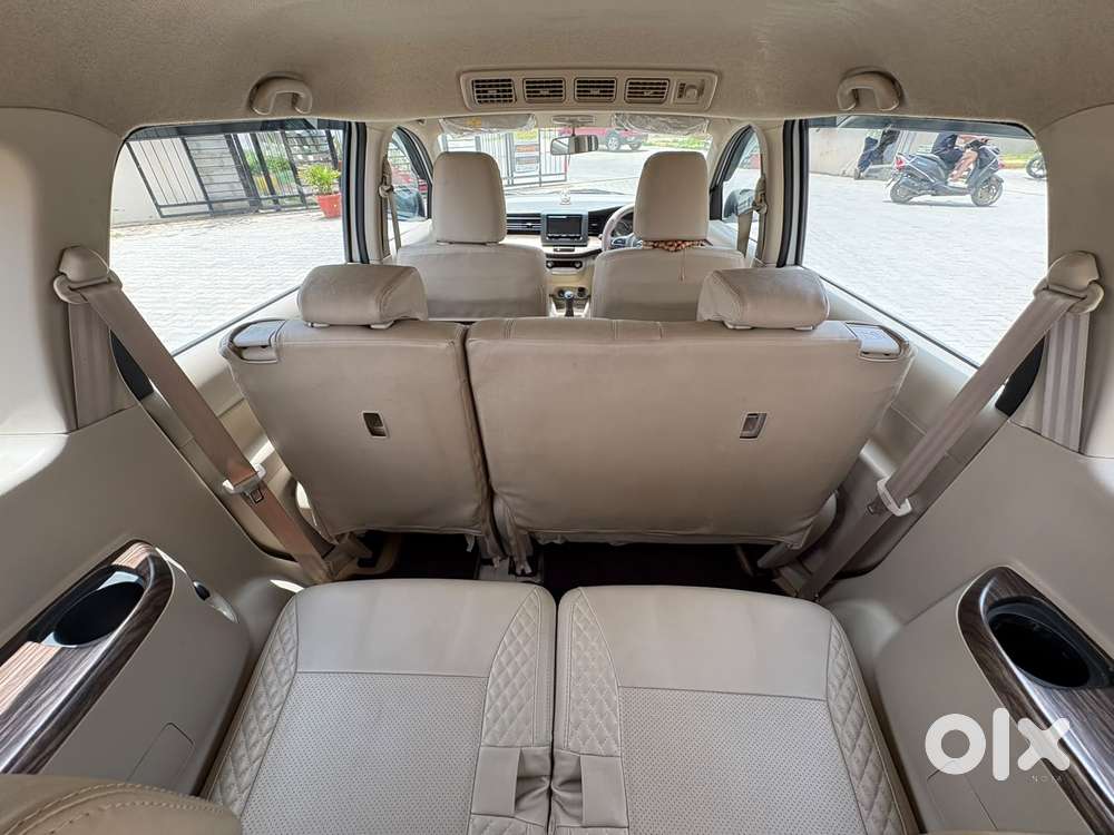 Maruti Suzuki Ertiga Zxi Shvs, 2021, Petrol
