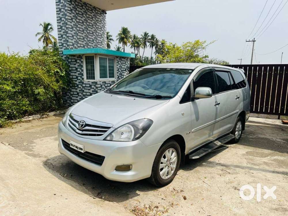 Toyota Innova 2.5 V 7 Str, 2011, Diesel