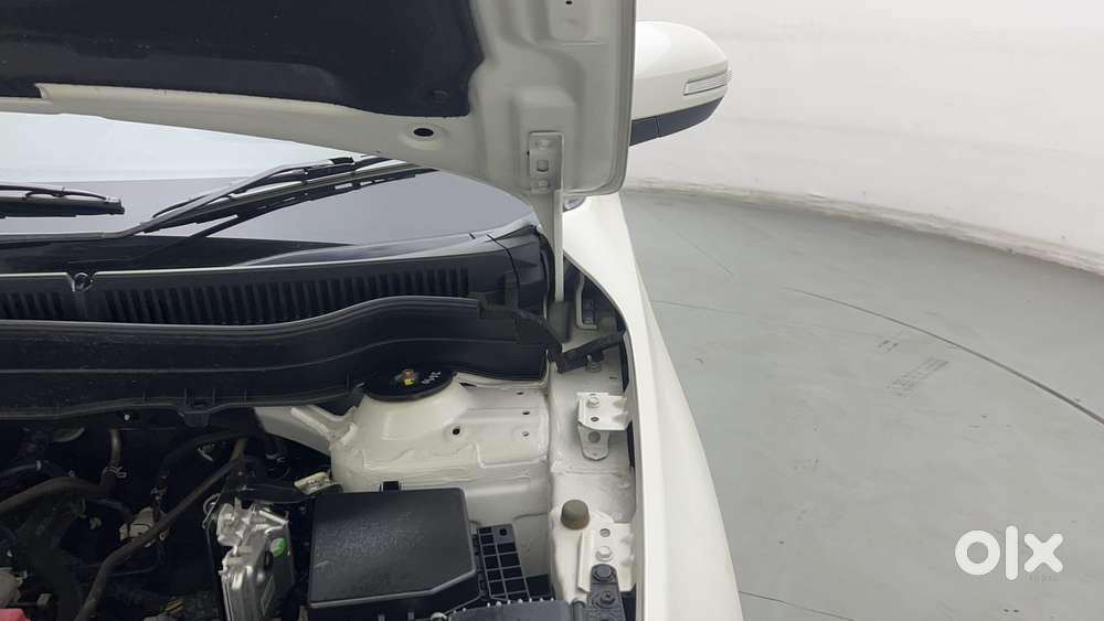 Maruti Suzuki Vitara Brezza 1.5 Zxi Plus At, 2020, Petrol