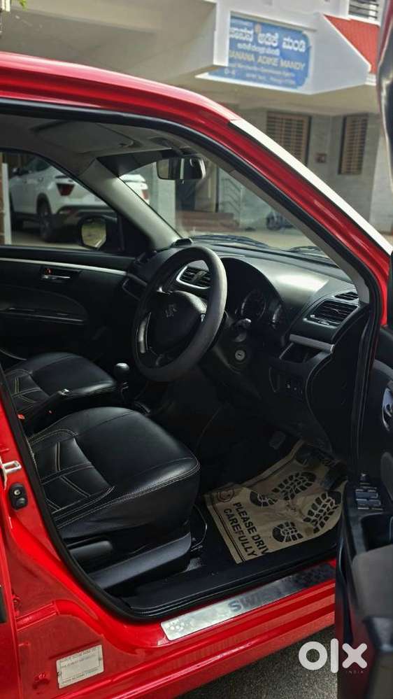 Maruti Suzuki Swift Vxi 1.2 Abs Bs-iv, 2016, Petrol