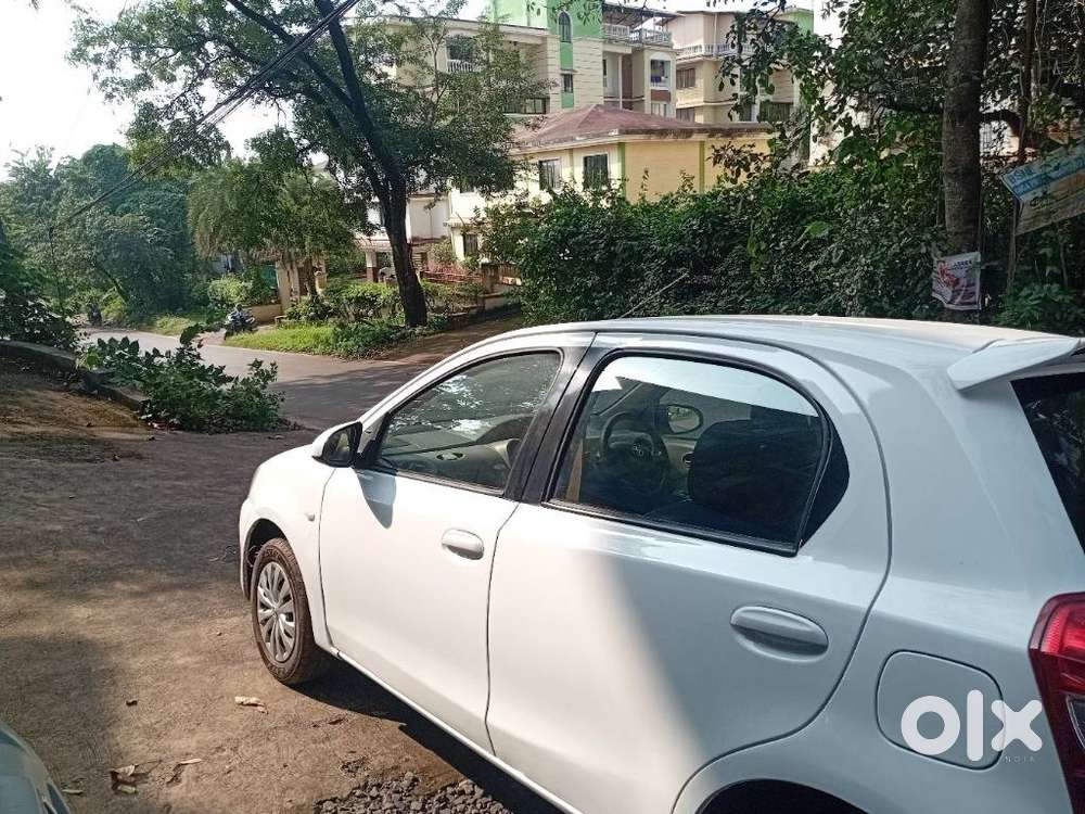 Toyota Etios Liva 2011-2012 J, 2014, Petrol