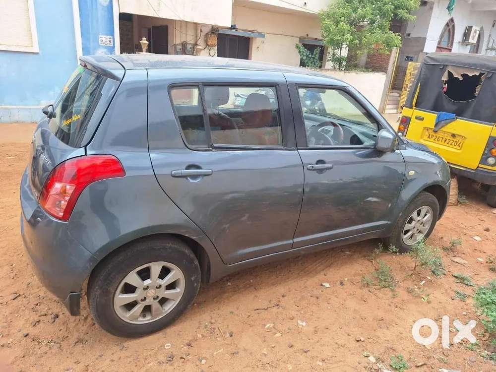Maruti Suzuki Swift 2005