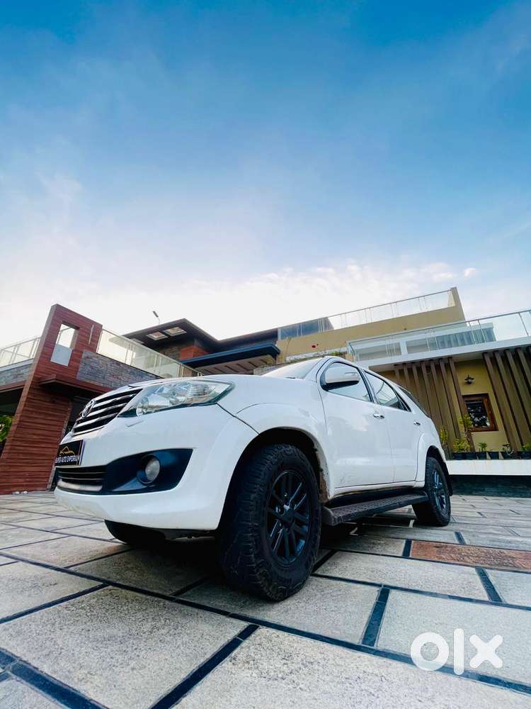 Toyota Fortuner 4x4 At 2.8 Diesel, 2015, Diesel