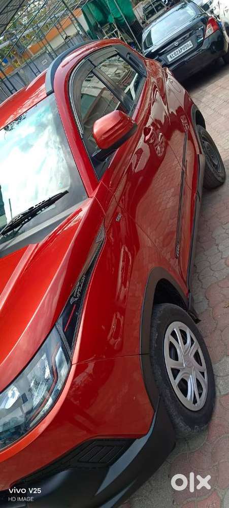 Mahindra Kuv 100 2016-2017 Mfalcon D75 K6 Aw, 2016, Petrol