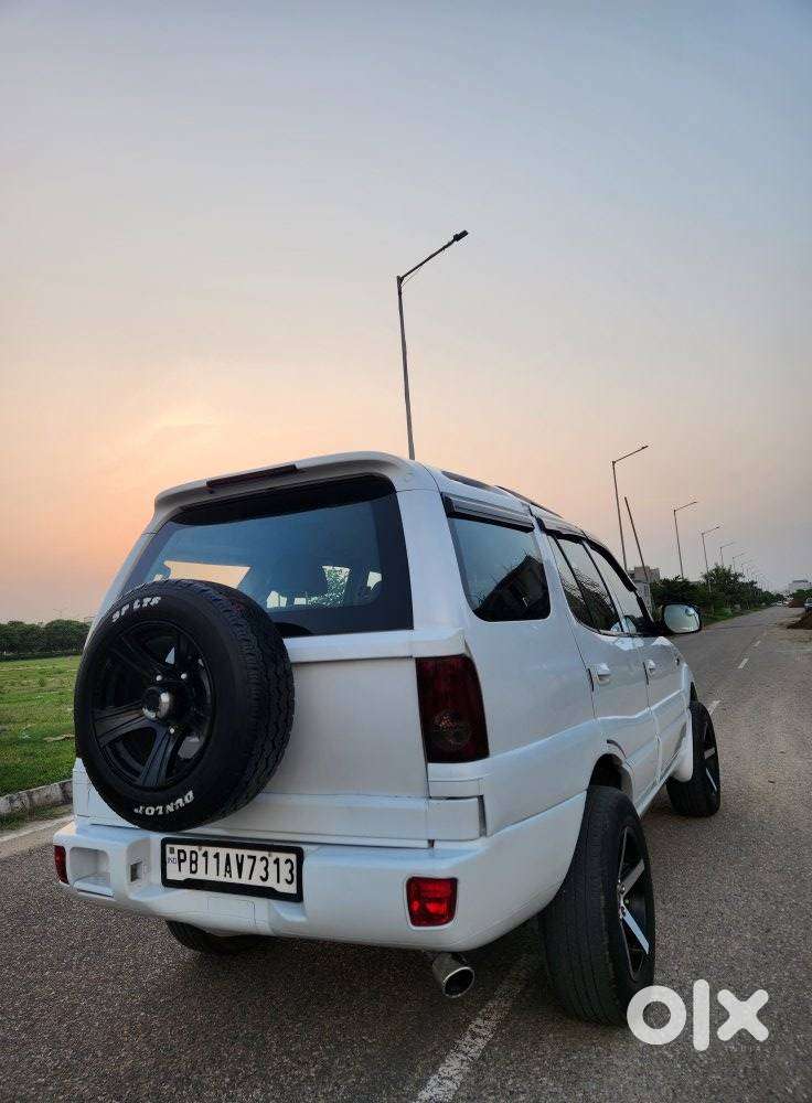 Tata Safari Dicor 2.2 Lx 4x2, 2011, Diesel