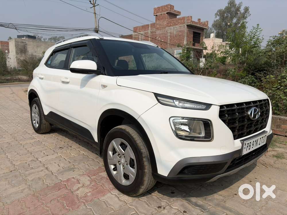Hyundai Venue 2020 Petrol 48000 Km Driven