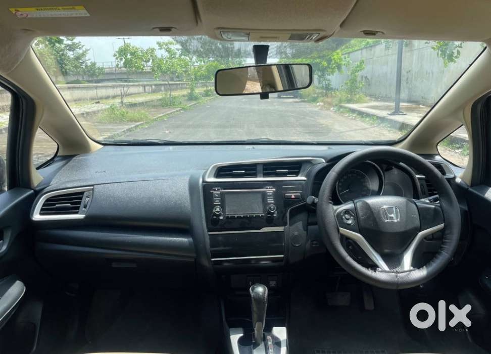 Honda Jazz V Automatic, 2016, Petrol