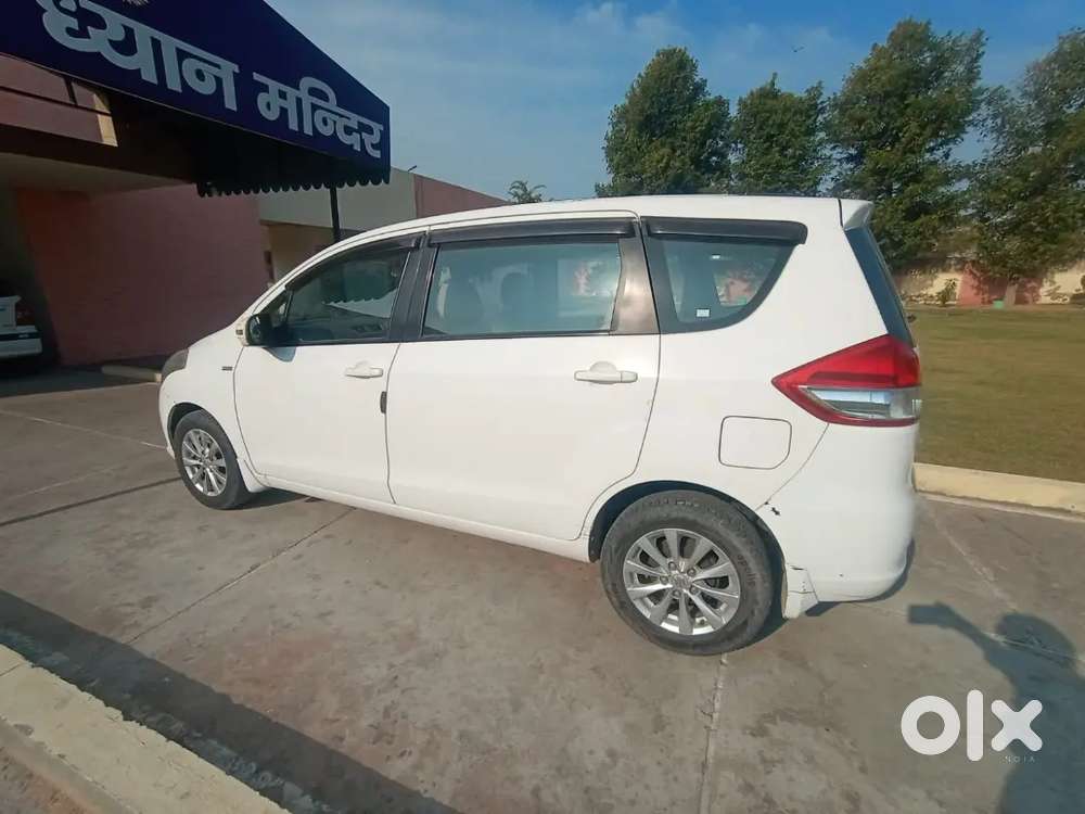 Maruti Suzuki Ertiga 2015
