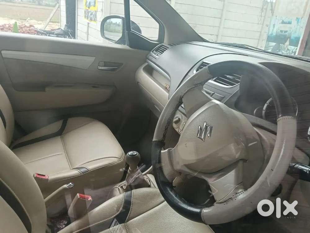 Maruti Suzuki Ertiga 2013 Petrol 60000 Km Driven