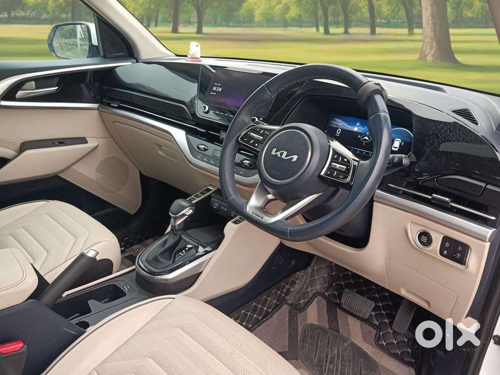 Kia Carens Luxury (o)1.5 Turbo Petrol Dct 7 Str, 2023, Petrol