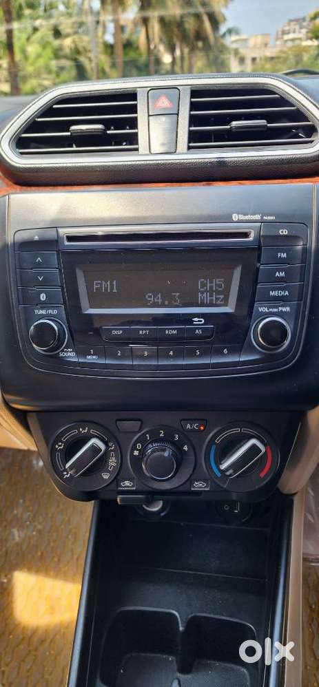 Maruti Suzuki Dzire 1.2 Vxi, 2017, Petrol