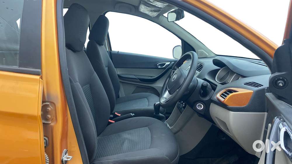 Tata Tiago 1.2 Revotron Xz, 2017, Petrol