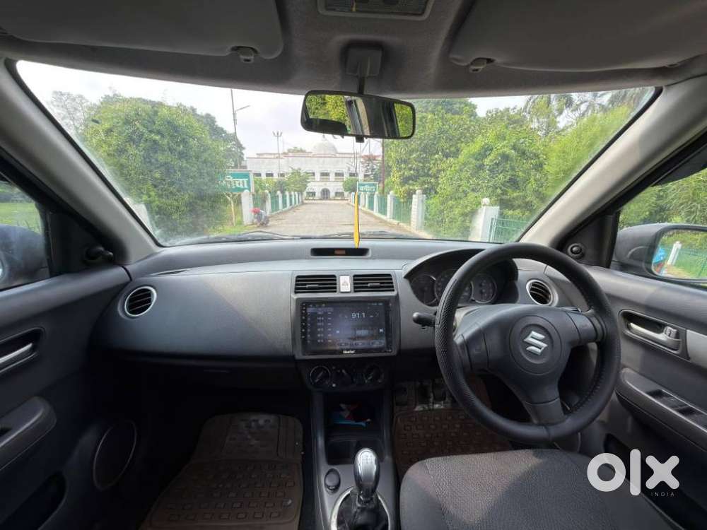 Maruti Suzuki Swift Vxi 1.2 Abs Bs-iv, 2011, Petrol