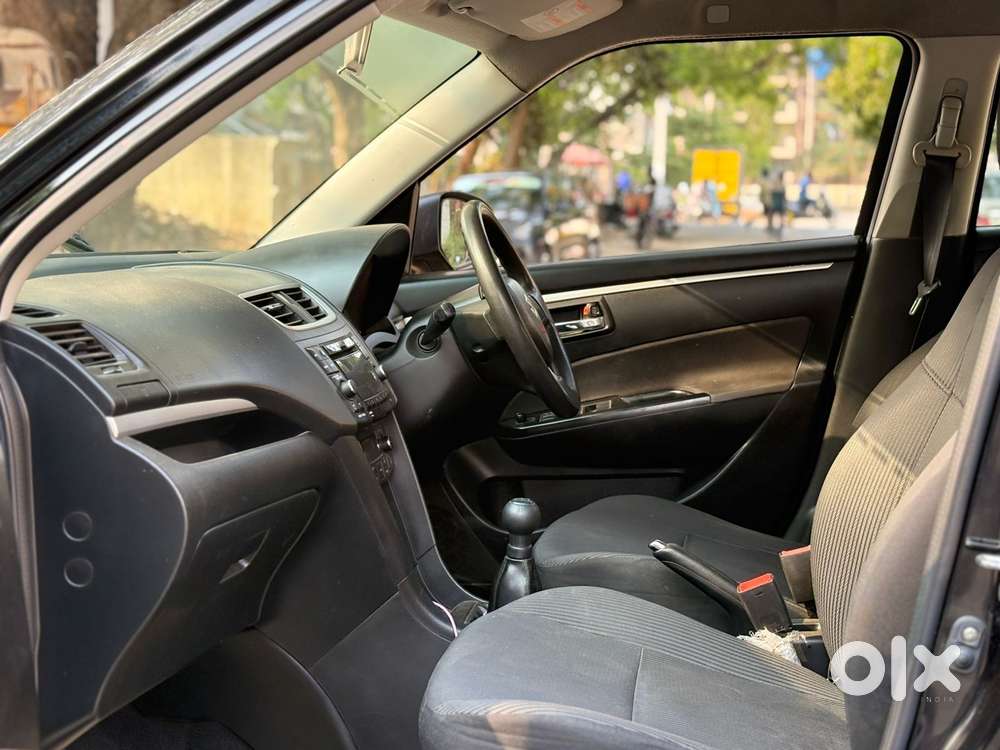 Maruti Suzuki Swift Zxi, 2011, Petrol