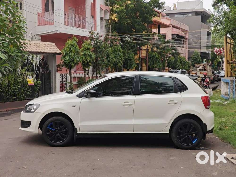 Volkswagen Polo Petrol Highline 1.2l, 2013, Petrol
