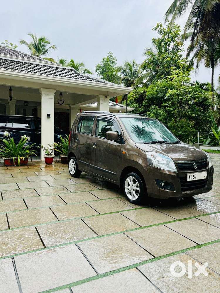 Maruti Suzuki Wagon R Vxi 1.0, 2018, Petrol