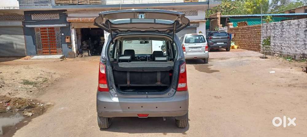 Maruti Suzuki Wagon R 1.0 Vxi Cng, 2014, Petrol